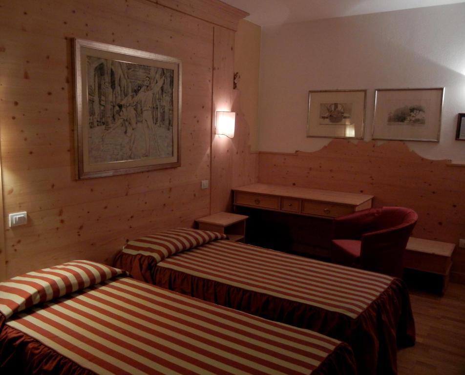 Albergo Da Gildo Follina Стая снимка